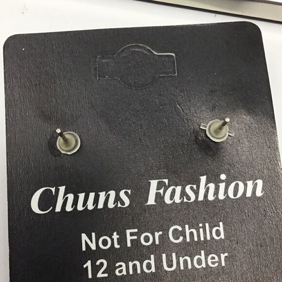 Purple Imitation Pearl Starburst Earrings (H15) - Picture 4 of 4